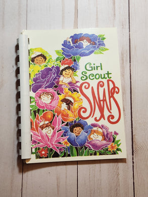 Girl Scout Snaps Photo Album